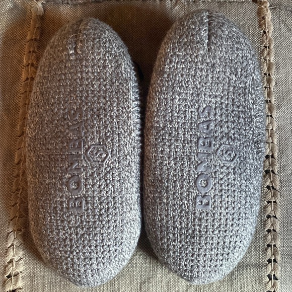 Bombas Gripper Slipper Socks Size Small Gray Unisex Women Men Lined EUC - Picture 2 of 3